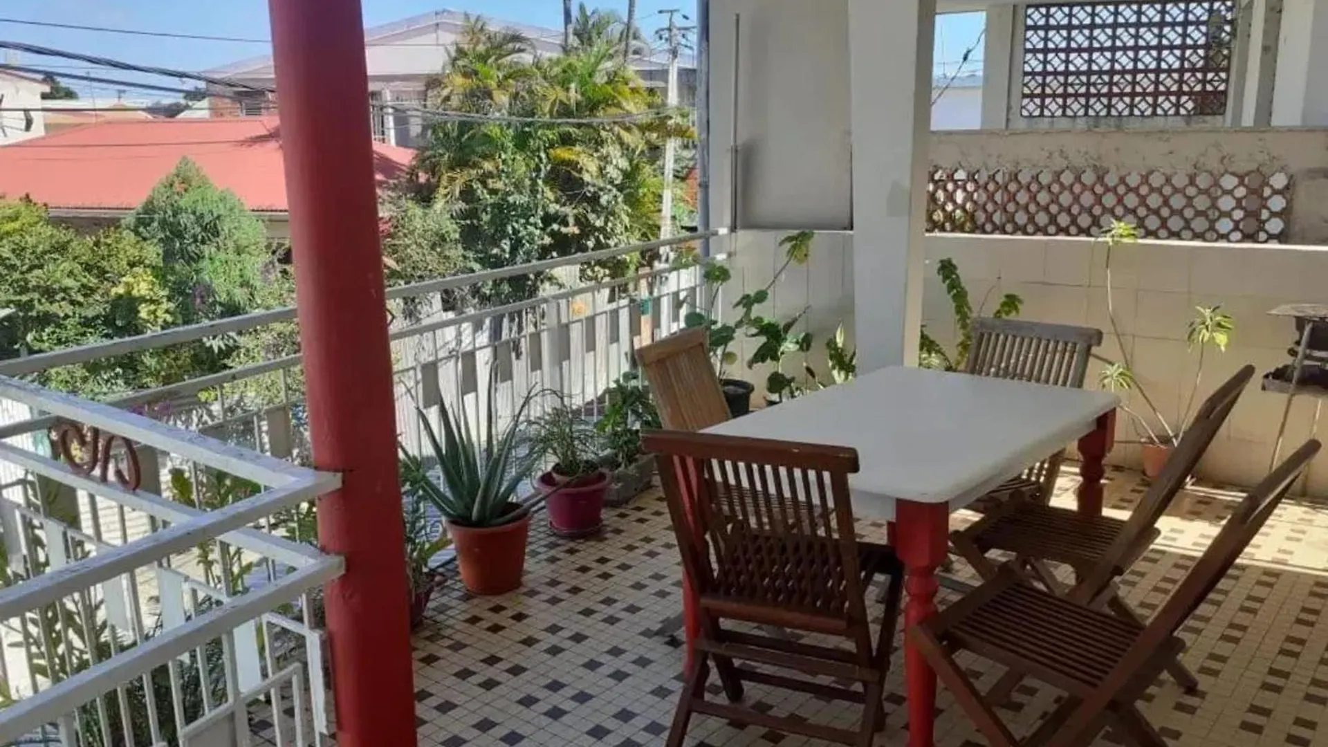 Maison Conviviale A Fort-De-France Avec Terrasse